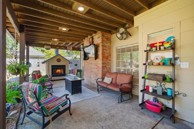 3514 Creekbriar Drive, Houston, TX 77068