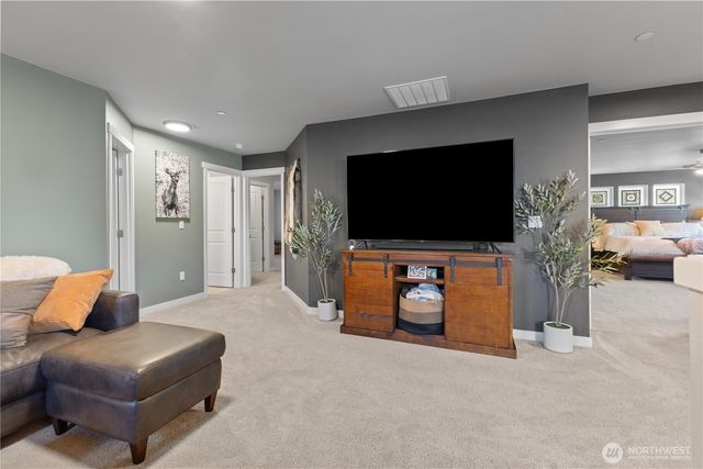 12809 107th Avenue Ct E, Puyallup, WA 98374