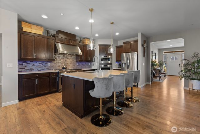 12809 107th Avenue Ct E, Puyallup, WA 98374