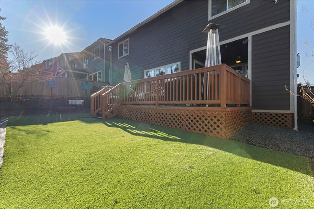 12809 107th Avenue Ct E, Puyallup, WA 98374