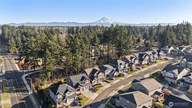 12809 107th Avenue Ct E, Puyallup, WA 98374