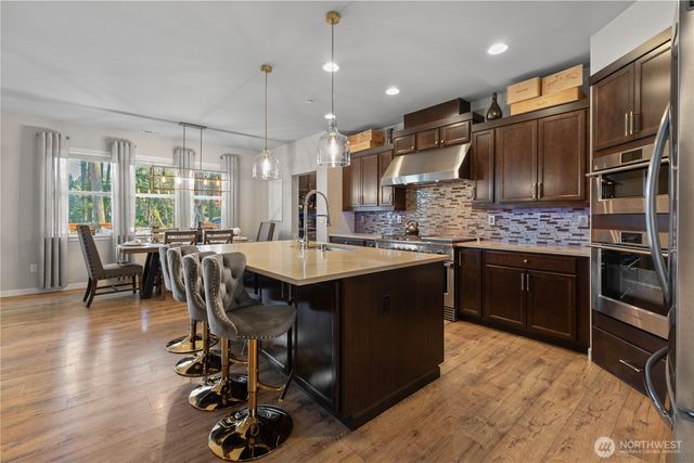 12809 107th Avenue Ct E, Puyallup, WA 98374