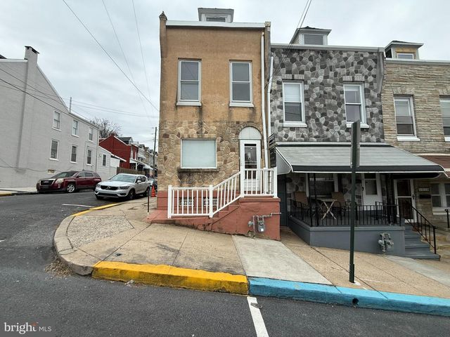 1322 GREEN ST, Reading, PA 19604