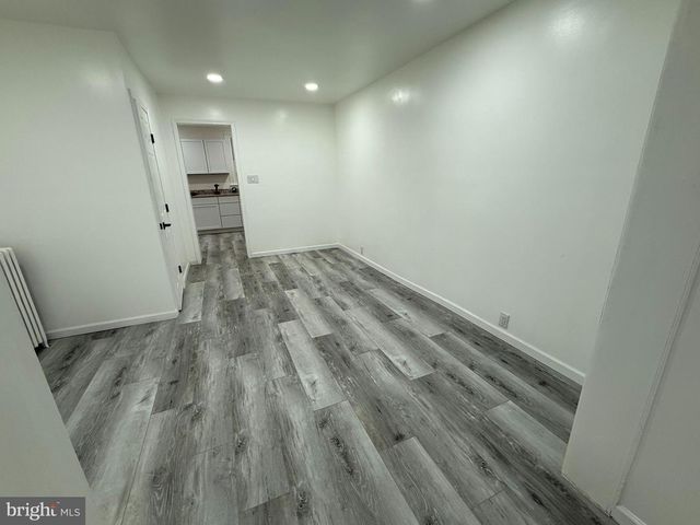 1322 GREEN ST, Reading, PA 19604