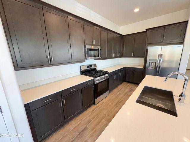 17624 W LUPINE Avenue, Goodyear, AZ 85338