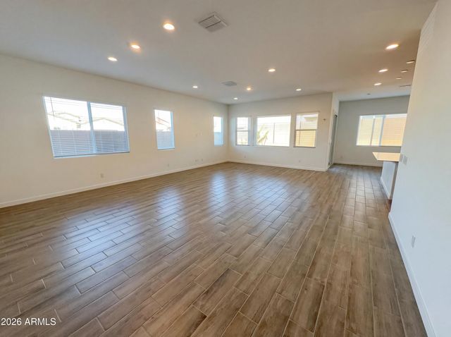 17624 W LUPINE Avenue, Goodyear, AZ 85338