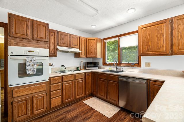 340 Sugar Hollow Road, Fairview, NC 28730
