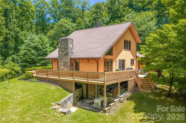 340 Sugar Hollow Road, Fairview, NC 28730