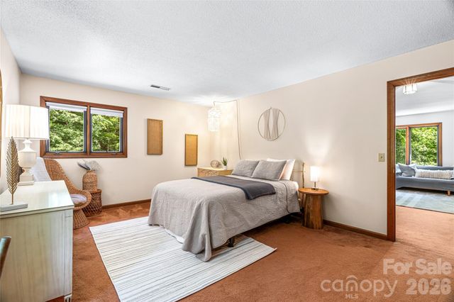 340 Sugar Hollow Road, Fairview, NC 28730