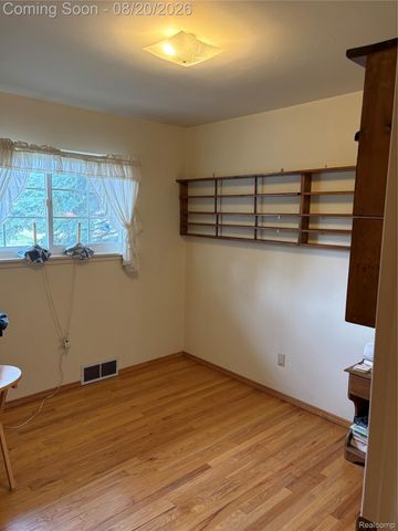 405 S Wildwood Street, Westland, MI 48186