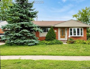 405 S Wildwood Street, Westland, MI 48186