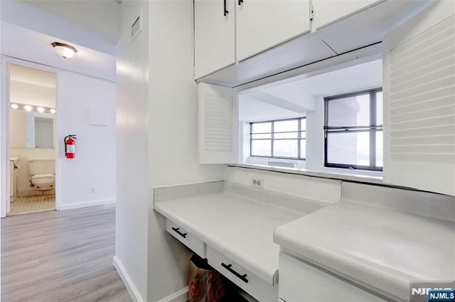 7002 Boulevard East 15p, Guttenberg, NJ 07093
