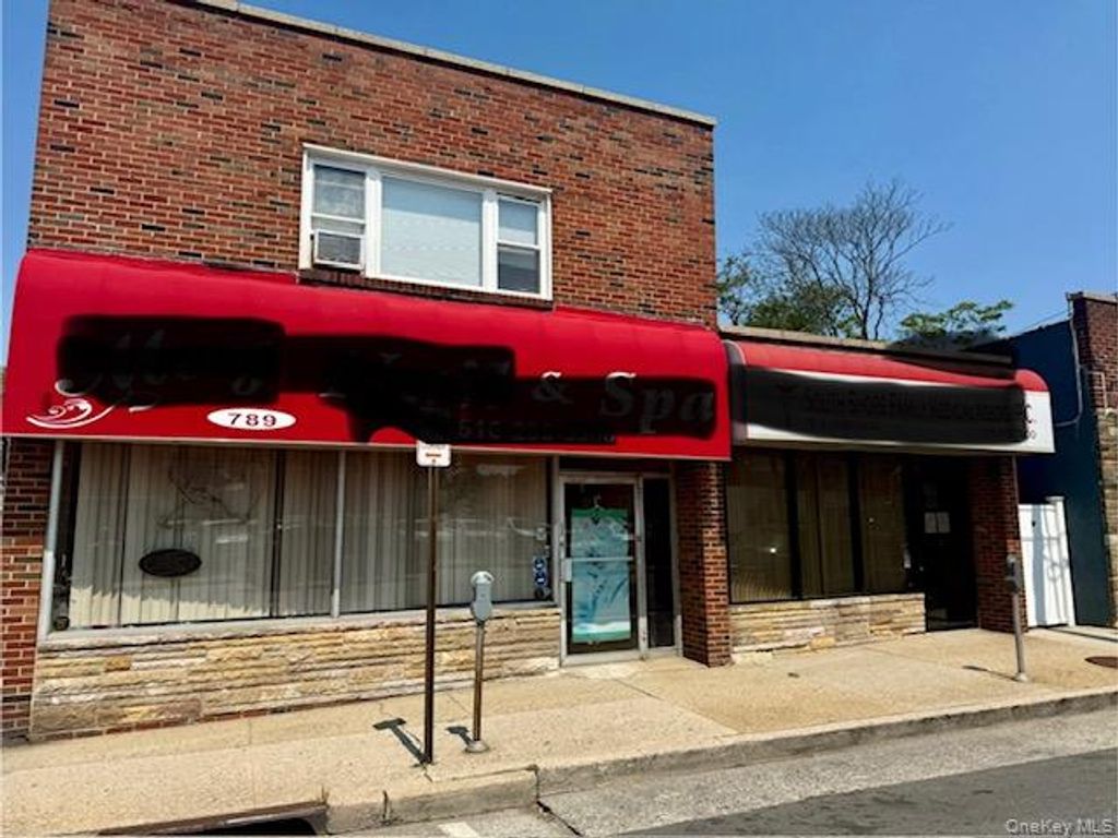 787-789 W Merrick Road, Valley Stream, NY 11580