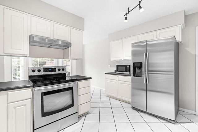 6736 Queen Annes Drive, Raleigh, NC 27613