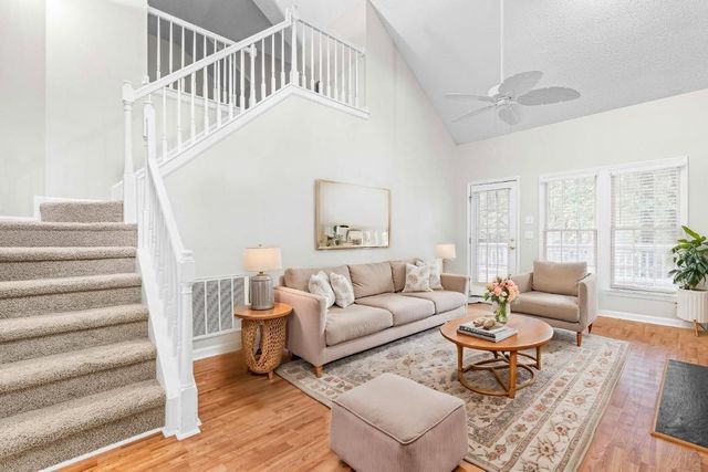 6736 Queen Annes Drive, Raleigh, NC 27613