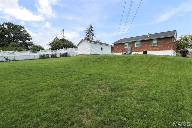 8932 Ione Lane, Affton, MO 63123