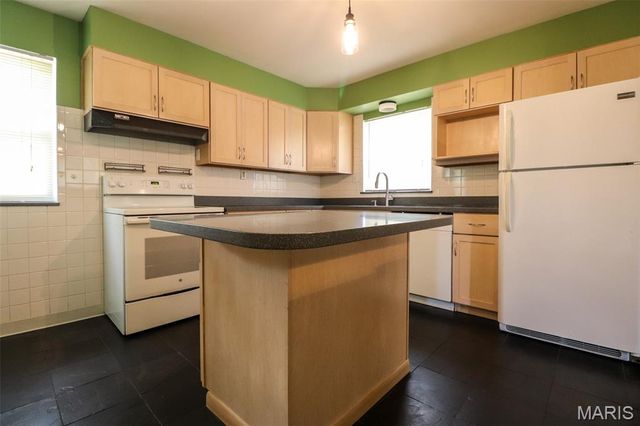 8932 Ione Lane, Affton, MO 63123