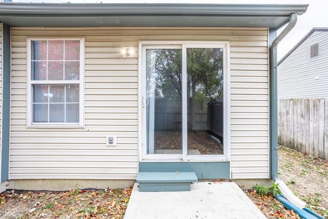 6016 Sycamore Forge Drive, Indianapolis, IN 46254