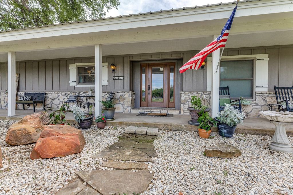 7085 Red Bud Lane, Fort Worth, TX 76135 — photo 4