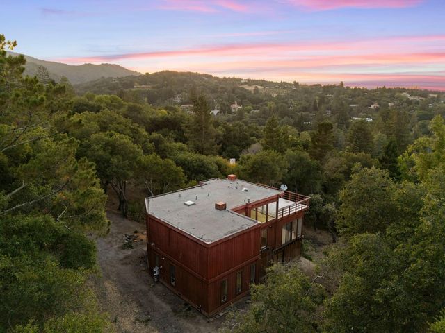 11490 Summit Wood Road, Los Altos Hills, CA 94022