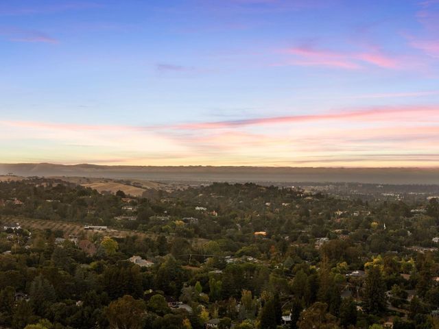 11490 Summit Wood Road, Los Altos Hills, CA 94022