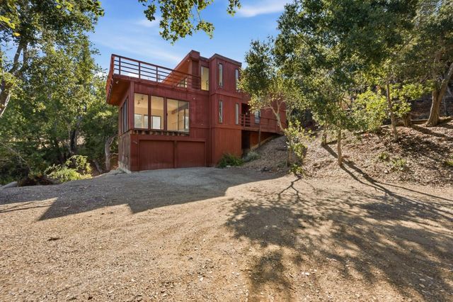 11490 Summit Wood Road, Los Altos Hills, CA 94022