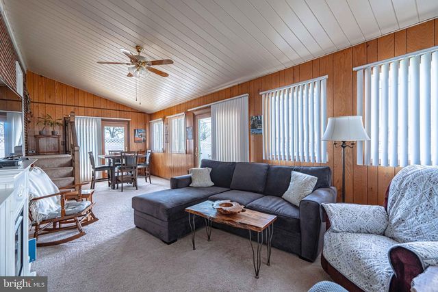 4212 5TH AVE, Temple, PA 19560