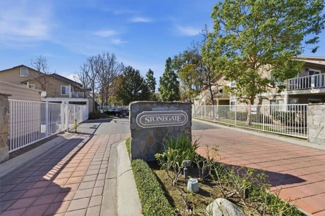 6952 Brightwood 3, Garden Grove, CA 92845