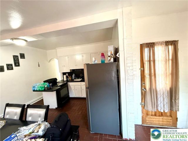 223 North 8th, Allentown City, PA 18102