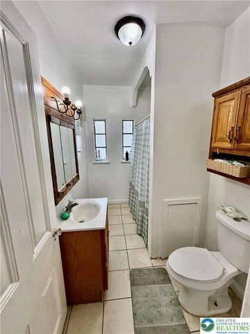 223 North 8th, Allentown City, PA 18102