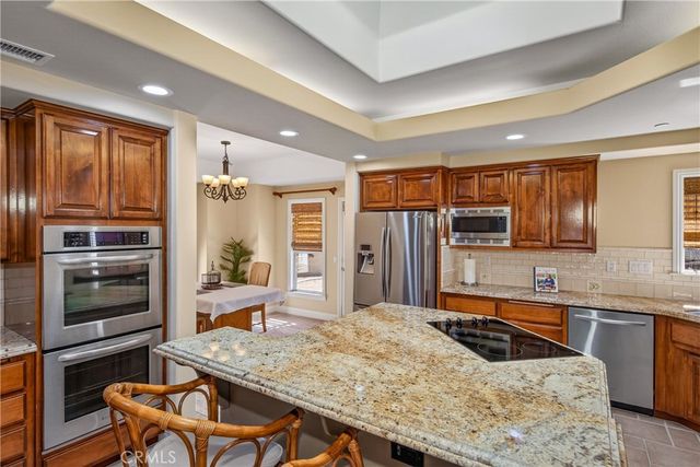 748 La Solana Drive, Redlands, CA 92373