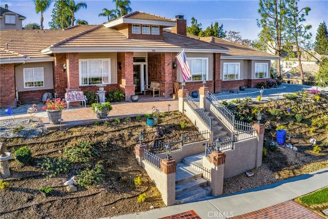 748 La Solana Drive, Redlands, CA 92373