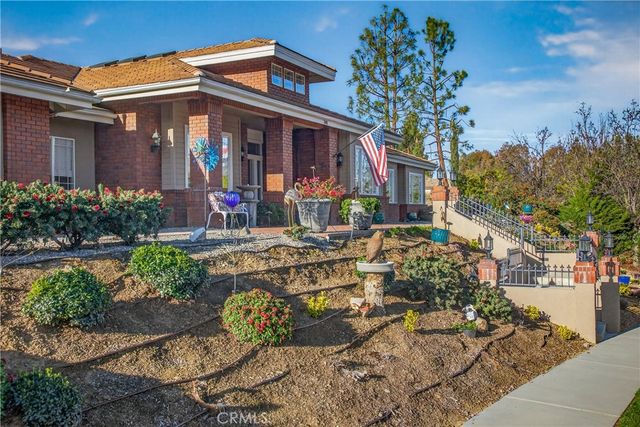 748 La Solana Drive, Redlands, CA 92373