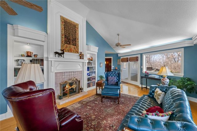 14242 Lake Forrest Heights Road, Siloam Springs, AR 72761