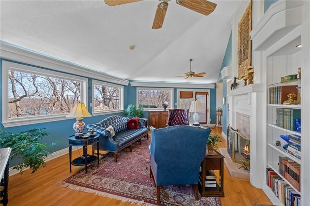 14242 Lake Forrest Heights Road, Siloam Springs, AR 72761