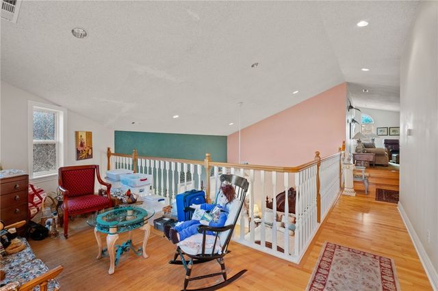 14242 Lake Forrest Heights Road, Siloam Springs, AR 72761