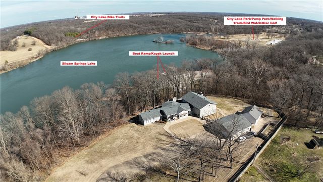 14242 Lake Forrest Heights Road, Siloam Springs, AR 72761