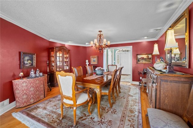 14242 Lake Forrest Heights Road, Siloam Springs, AR 72761