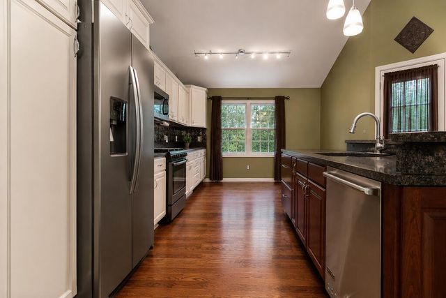 55802 Nature View Drive, New Carlisle, IN 46552