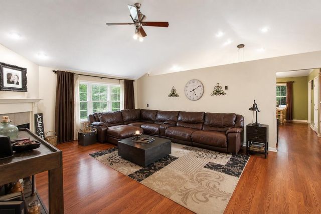 55802 Nature View Drive, New Carlisle, IN 46552