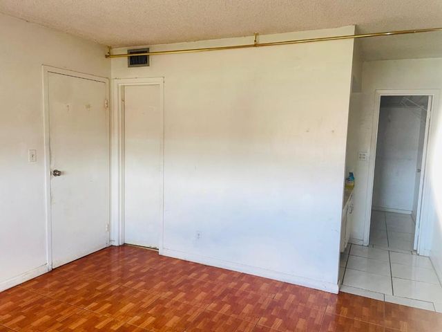 4191 NW 26th Street 371, Lauderhill, FL 33313