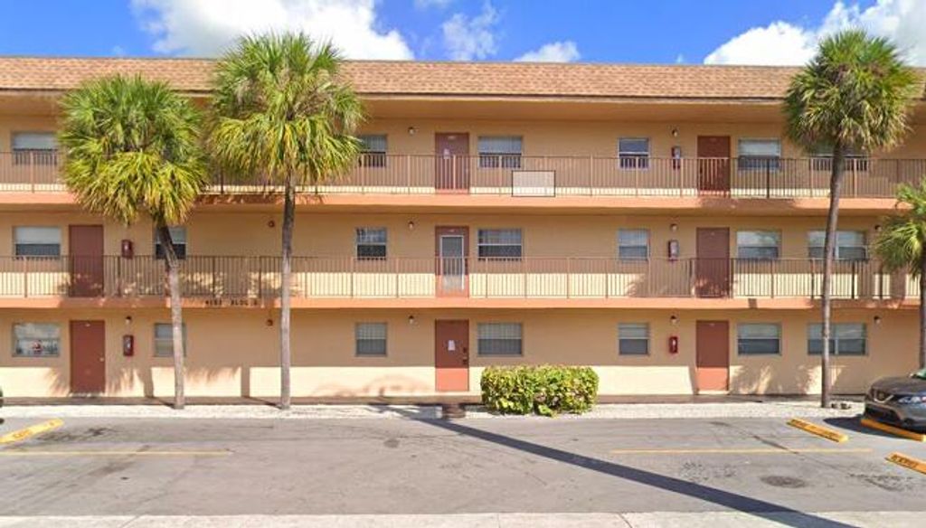 4191 NW 26th Street 371, Lauderhill, FL 33313