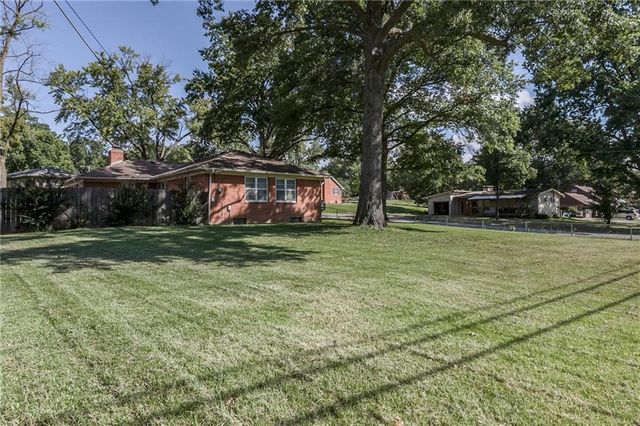 534 S 76th Terrace, Kansas City, KS 66111