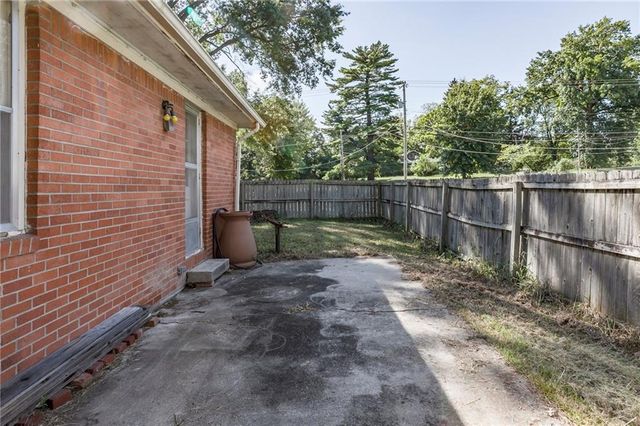 534 S 76th Terrace, Kansas City, KS 66111
