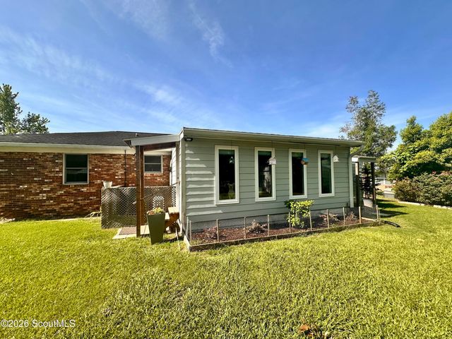 422 W Carter Avenue, Blackshear, GA 31516