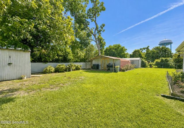422 W Carter Avenue, Blackshear, GA 31516