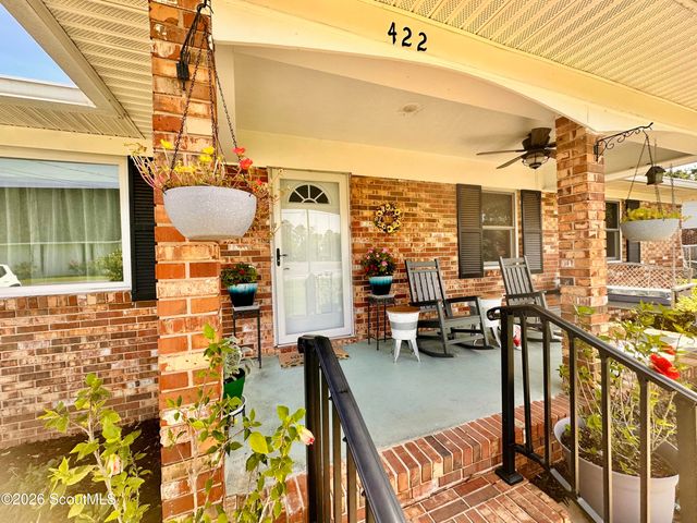 422 W Carter Avenue, Blackshear, GA 31516