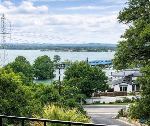 100 Kings Way, Horseshoe Bay, TX 78657