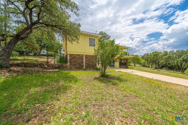 100 Kings Way, Horseshoe Bay, TX 78657