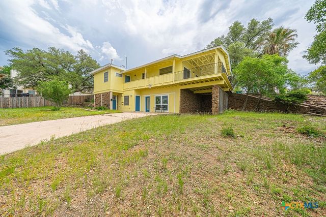 100 Kings Way, Horseshoe Bay, TX 78657